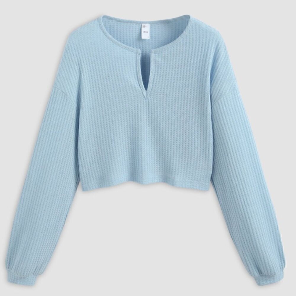 CIDER Long Sleeve Crop Top & Knotted Shorts Lounge Set / Light Blue / Size M - Picture 5 of 13